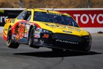 David Gilliland lässt seinen Front-Row-Ford fliegen