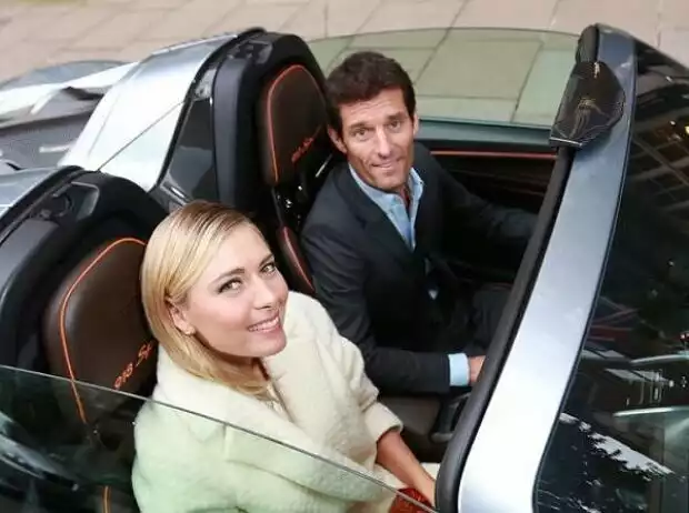 Markenbotschafetrin Maria Sharapova und Werksfahrer Mark Webber kamen im Porsche 918 Spyder zur Pre-Wimbledon-Party Titel-Bild zur News: Markenbotschafetrin Maria Sharapova und Werksfahrer Mark Webber kamen im Porsche 918 Spyder zur Pre-Wimbledon-Party