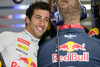 Bild zum Inhalt: Wie gewonnen, so zerronnen - Ricciardo lächelt's weg