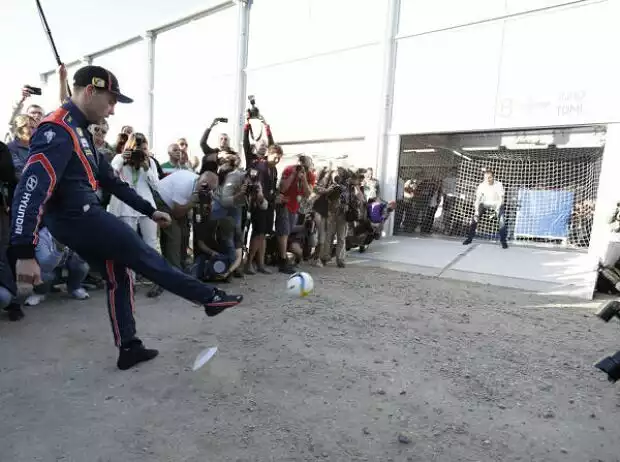 Titel-Bild zur News: Hayden Paddon