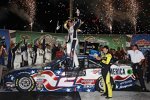 Brad Keselowski (Penske) in der Victory Lane