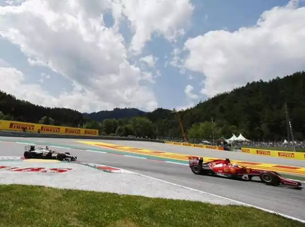 Fernando Alonso, Kevin Magnussen Titel-Bild zur News: Fernando Alonso, Kevin Magnussen