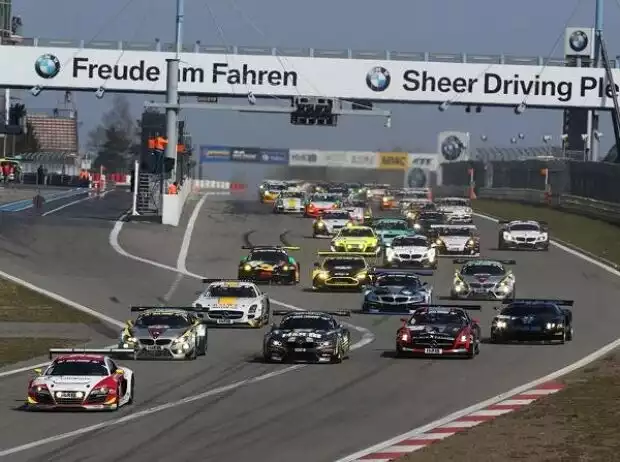 VLN Start Titel-Bild zur News: VLN Start