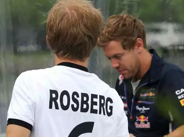 Nico Rosberg, Sebastian Vettel Titel-Bild zur News: Nico Rosberg, Sebastian Vettel