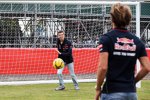 Jean-Eric Vergne (Toro Rosso) und Daniil Kwjat (Toro Rosso) 