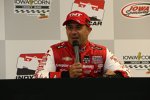 Tony Kanaan auf seiner Pressekonferenz