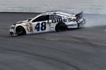 Früher Crash von Jimmie Johnson (Hendrick) nach Reifenproblemen