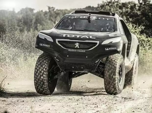 Peugeot 2008 DKR Titel-Bild zur News: Peugeot 2008 DKR