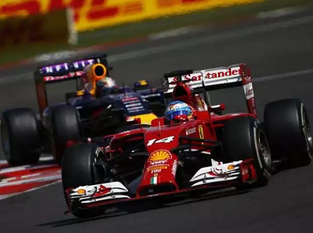 Titel-Bild zur News: Fernando Alonso, Sebastian Vettel