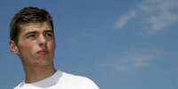 Bild zum Inhalt: Max Verstappen steht vor Formel-1-Nachwuchsprogramm
