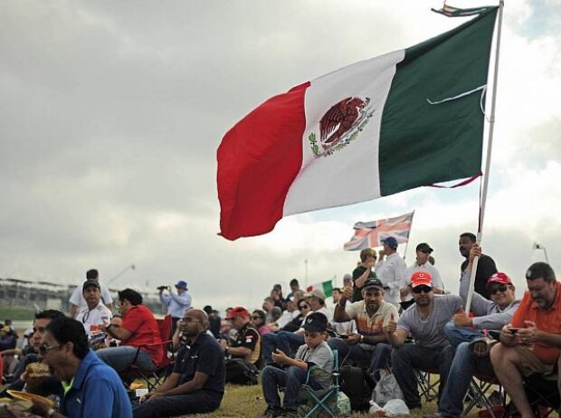 Titel-Bild zur News: Mexiko-Flagge