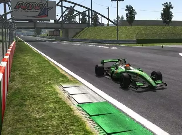 rFactor 2 Titel-Bild zur News: rFactor 2