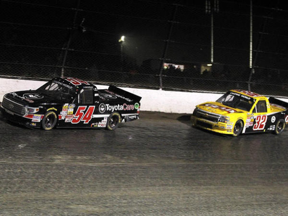 Darrell Wallace, Kyle Larson
