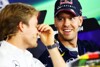 Bild zum Inhalt: Rosberg über Vettel-Mercedes-Gerüchte: "Mehr als verrückt"