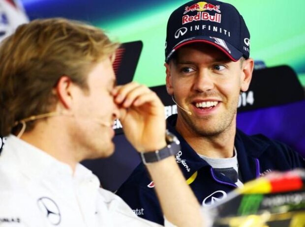 Nico Rosberg, Sebastian Vettel Nico Rosberg, Sebastian Vettel