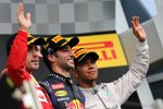 Fernando Alonso (Ferrari), Daniel Ricciardo (Red Bull) und Lewis Hamilton (Mercedes) 