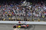 Jeff Gordon (Hendrick) siegt in Indy