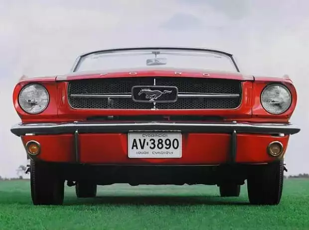 Ford Mustang Cabrio (1965) Titel-Bild zur News: Ford Mustang Cabrio (1965)
