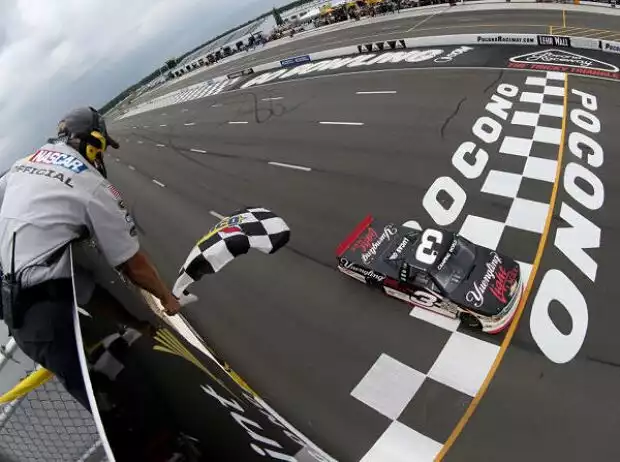 Austin Dillon Titel-Bild zur News: Austin Dillon