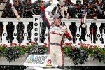 Trucks: Austin Dillon (Childress) in der Victory Lane