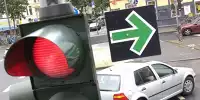 Grüner Pfeil am Ampelanlage