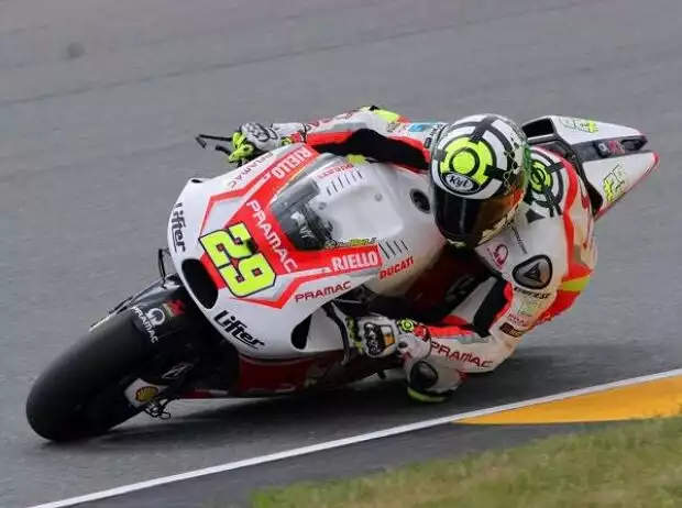 Andrea Iannone Titel-Bild zur News: Andrea Iannone