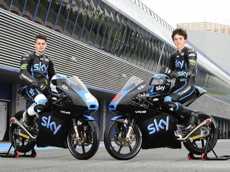 Romano Fenati, Francesco Bagnaia