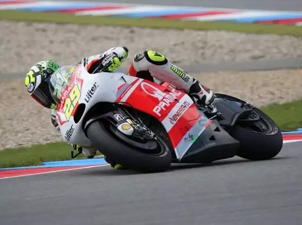 Andrea Iannone Titel-Bild zur News: Andrea Iannone