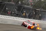 Kyle Larson (Ganassi) fliegt ab