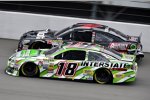 Kyle Busch (Gibbs) mit frühem Aus