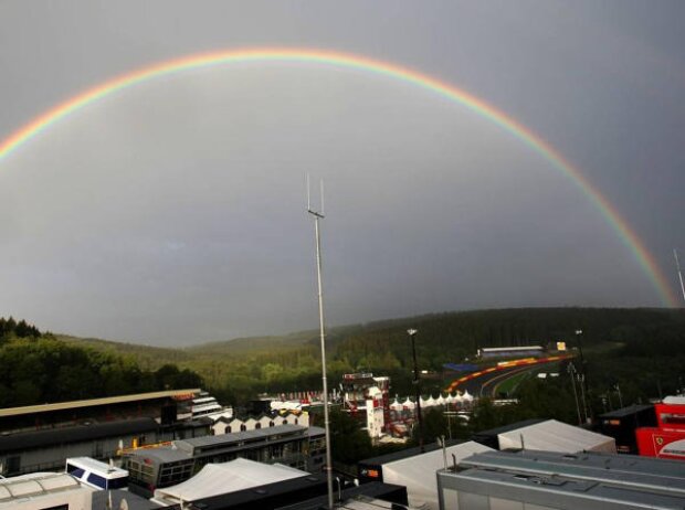 Titel-Bild zur News: Regenbogen in Spa