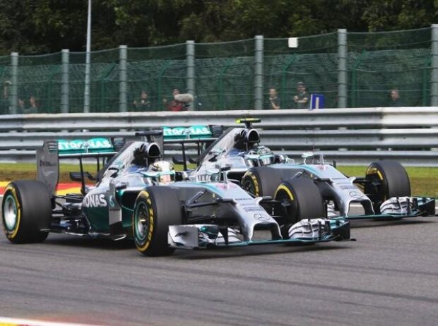 Lewis Hamilton, Nico Rosberg Lewis Hamilton, Nico Rosberg