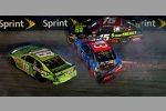 Kleinholz: Kyle Busch (Gibbs), Aric Almirola (Petty) und Clint Bowyer (Waltrip) 