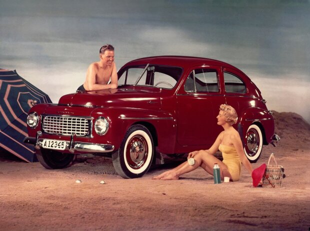 Titel-Bild zur News: Volvo PV 444 (1956)