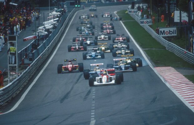 Nigel Mansell Riccardo Patrese Jean Alesi Michael Schumacher Ferrari Scuderia Ferrari F1McLaren McLaren Mercedes F1Williams Williams F1 Team F1 ~Nigel Mansell, Riccardo Patrese, Jean Alesi und Michael Schumacher ~ Nigel Mansell Riccardo Patrese Jean Alesi Michael Schumacher Ferrari Scuderia Ferrari F1McLaren McLaren Mercedes F1Williams Williams F1 Team F1 ~Nigel Mansell, Riccardo Patrese, Jean Alesi und Michael Schumacher ~