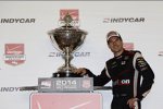 Will Power (Penske) und der Meisterpokal