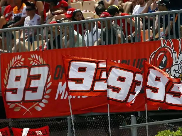 Fans von Marc Marquez Titel-Bild zur News: Fans von Marc Marquez