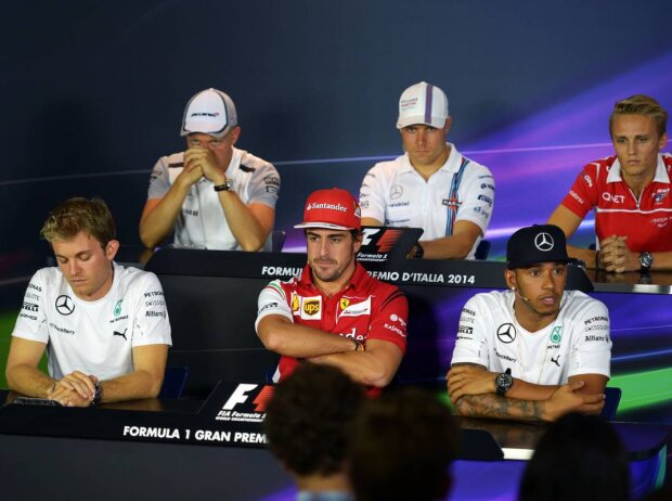Kevin Magnussen, Valtteri Bottas, Max Chilton, Nico Rosberg, Fernando Alonso, Lewis Hamilton Kevin Magnussen, Valtteri Bottas, Max Chilton, Nico Rosberg, Fernando Alonso, Lewis Hamilton