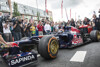 Bild zum Inhalt: Ricciardos Trost: "Showruns furchteinflößender als Rennen"