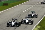 Kevin Magnussen (McLaren), Felipe Massa (Williams) und Lewis Hamilton (Mercedes) 