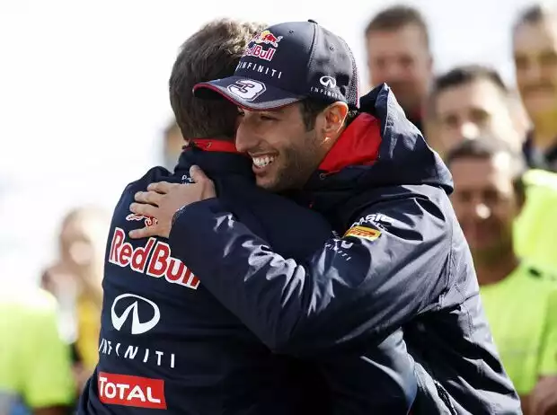 Daniel Ricciardo, Christian Horner Titel-Bild zur News: Daniel Ricciardo, Christian Horner