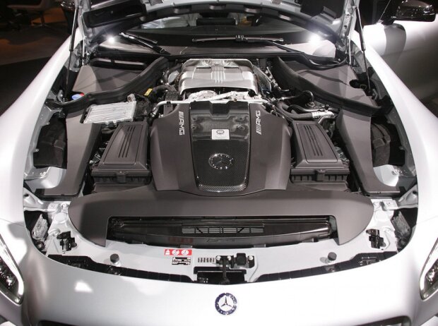 V8-Motor des Mercedes-Benz AMG GT V8-Motor des Mercedes-Benz AMG GT