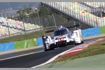 Der Porsche 919 Hybrid bei Testfahrten in Magny-Cours