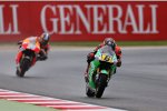 Stefan Bradl vor Daniel Pedrosa 