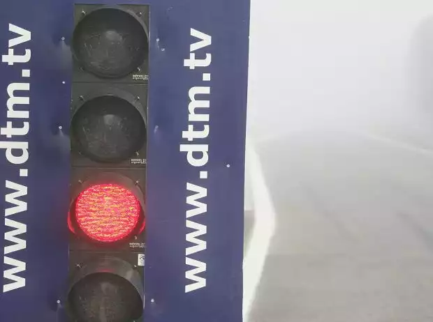 Nebel an der Startampel Titel-Bild zur News: Nebel an der Startampel