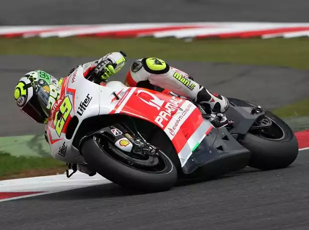 Andrea Iannone Titel-Bild zur News: Andrea Iannone