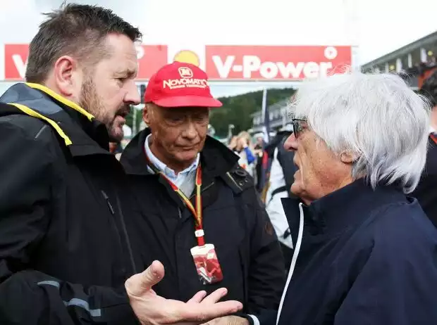 Paul Hembery, Niki Lauda, Bernie Ecclestone Titel-Bild zur News: Paul Hembery, Niki Lauda, Bernie Ecclestone