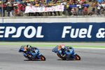 Alex Rins vor Alex Marquez 