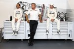 Marc Lieb, Fritz Enzinger (LM1-Leiter) und Neel Jani (Porsche)