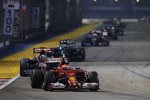 Kimi Räikkönen (Ferrari), Jean-Eric Vergne (Toro Rosso) und Kevin Magnussen (McLaren) 